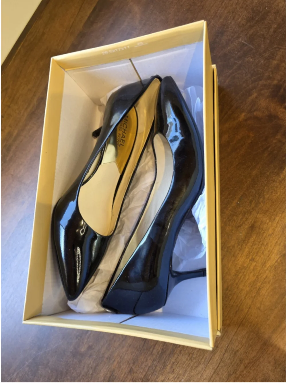 Michael Kors Black Patent Leather Pointed Toe MK Flex Kitten Heel Sz 7
